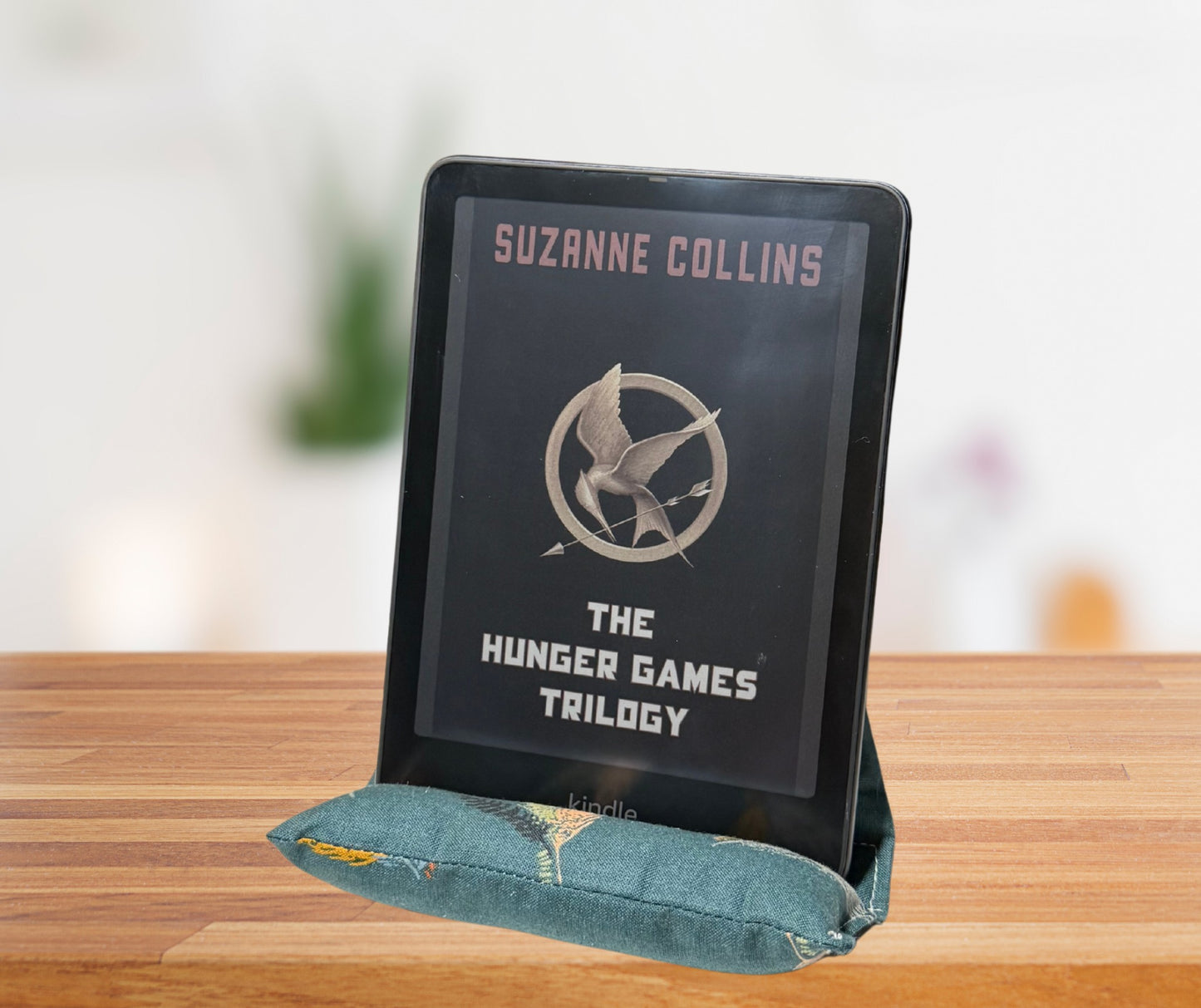 Kindle Rest - Autumn Hollow Collection